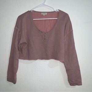Earthbound pink button long sleeve crop top M